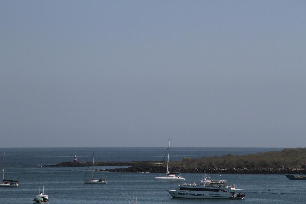 Готель Bluebay Galapagos Planet Пуерто-Бакерісо-Морено Екстер'єр фото